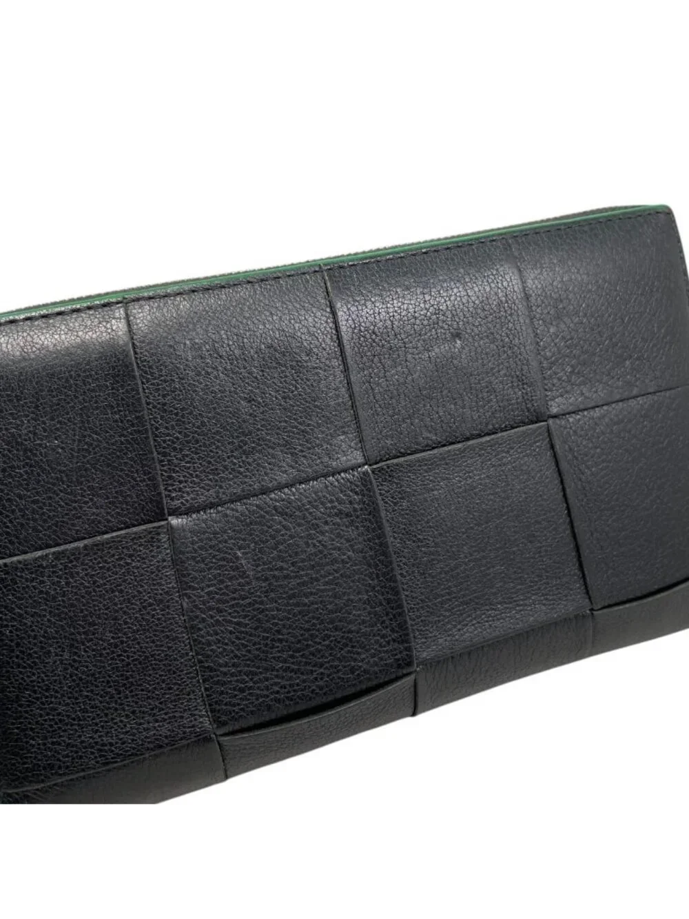 Bottega Veneta Wallet Cassette Zip Around Intrecciato Cuffleather Black Green